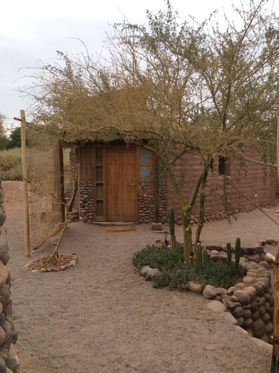 4D9AC8EF-D0D9-4C9B-9D28-AA3603063D48